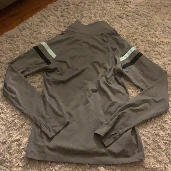 Pink Sweater - Work Out - Picture 6 of 6